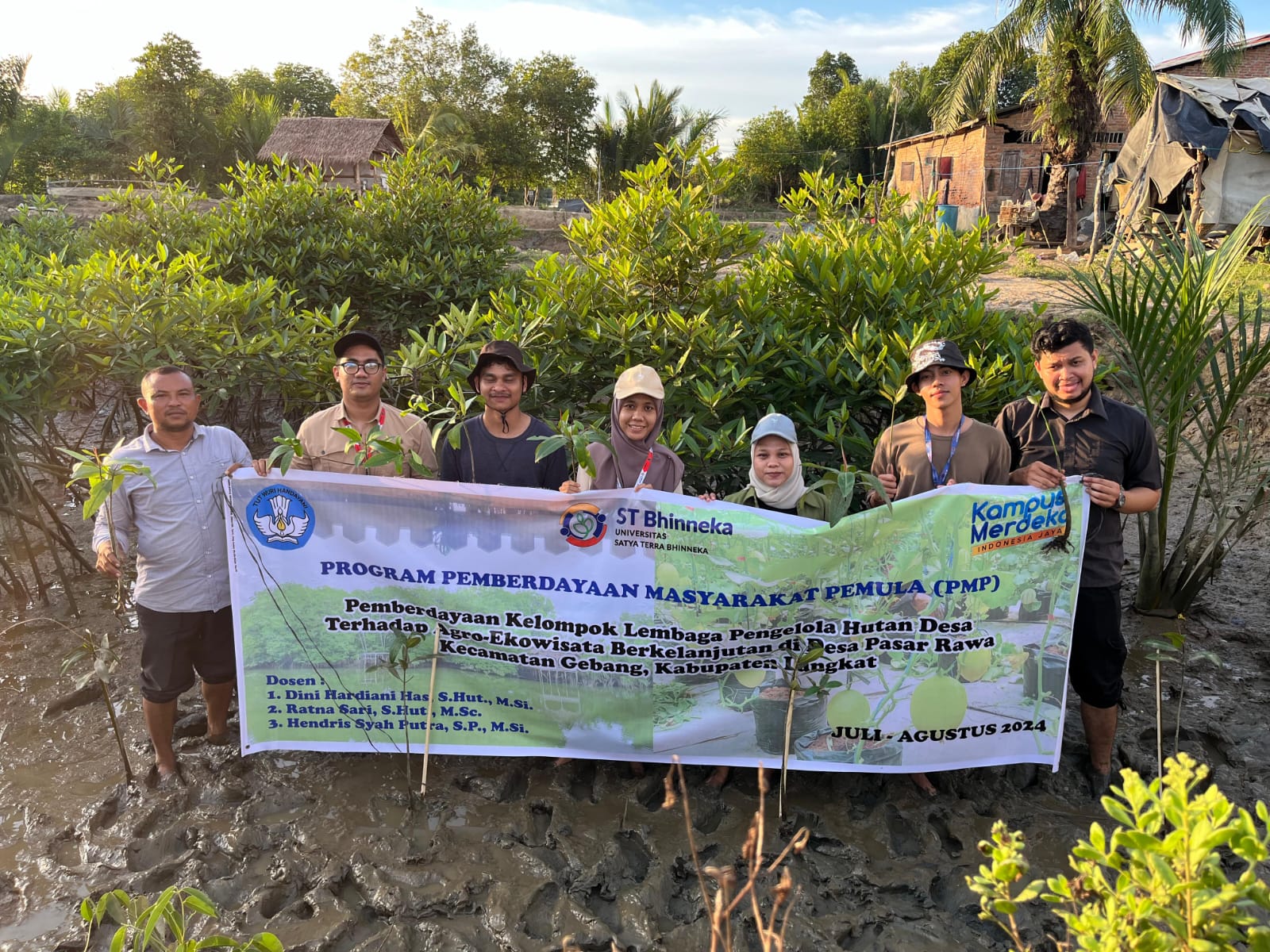 Pengabdian Kepada Masyarakat di Desa Pasar Rawa Langkat, Sumatera Utara